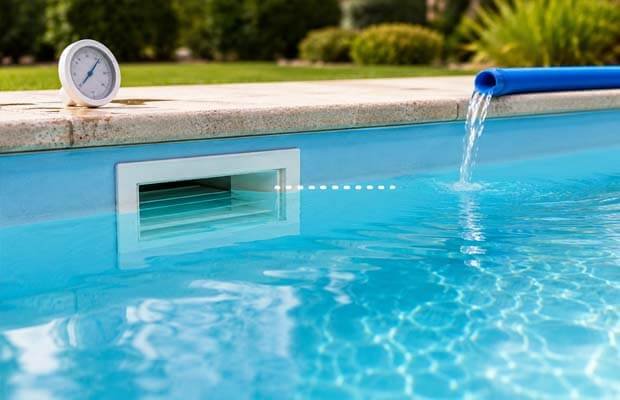 Robots-de-piscine.fr : Contrôler le niveau d'eau